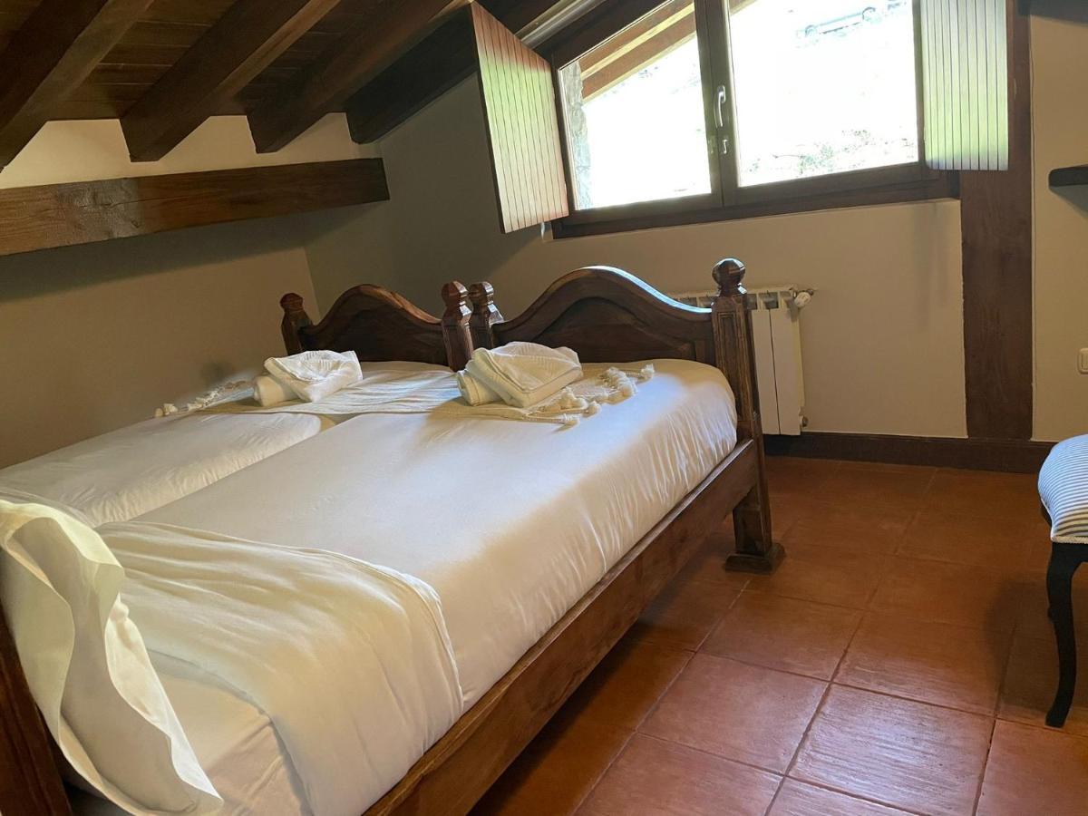 Hotel Rural Mane Mallavia ภายนอก รูปภาพ