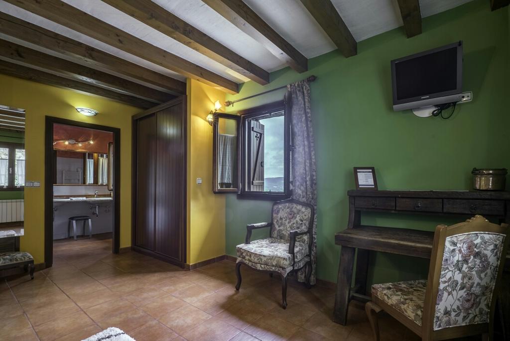 Hotel Rural Mane Mallavia ภายนอก รูปภาพ
